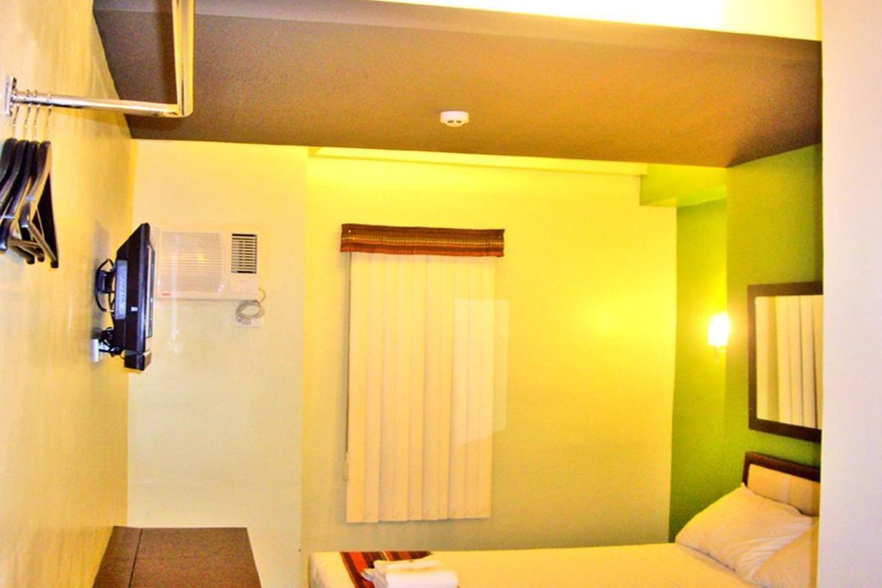 Express Inn Mactan Lapu-Lapu City Kültér fotó