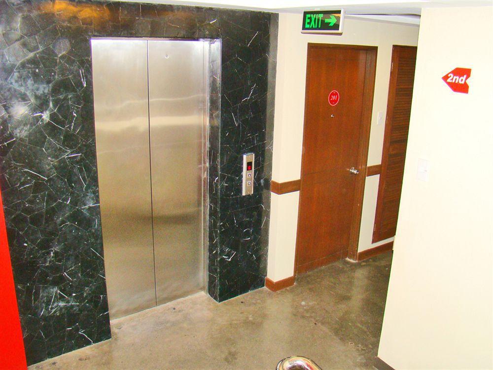 Express Inn Mactan Lapu-Lapu City Kültér fotó